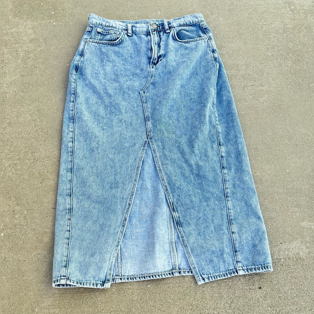 Rag & Bone  Light Wash Denim Midi Skirt with Front Slit|Aisha ~waist 26”